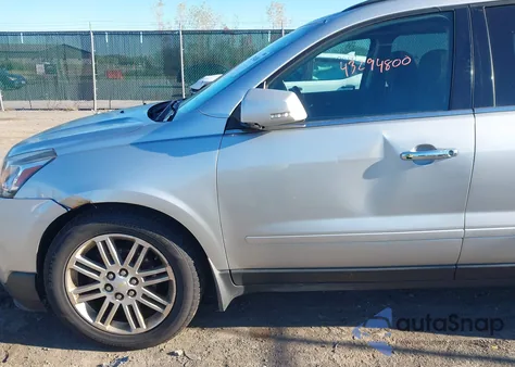 2015 Chevrolet Traverse Lt z USA, uszkodzony, nr VIN 1GNKVGKD0FJ125092